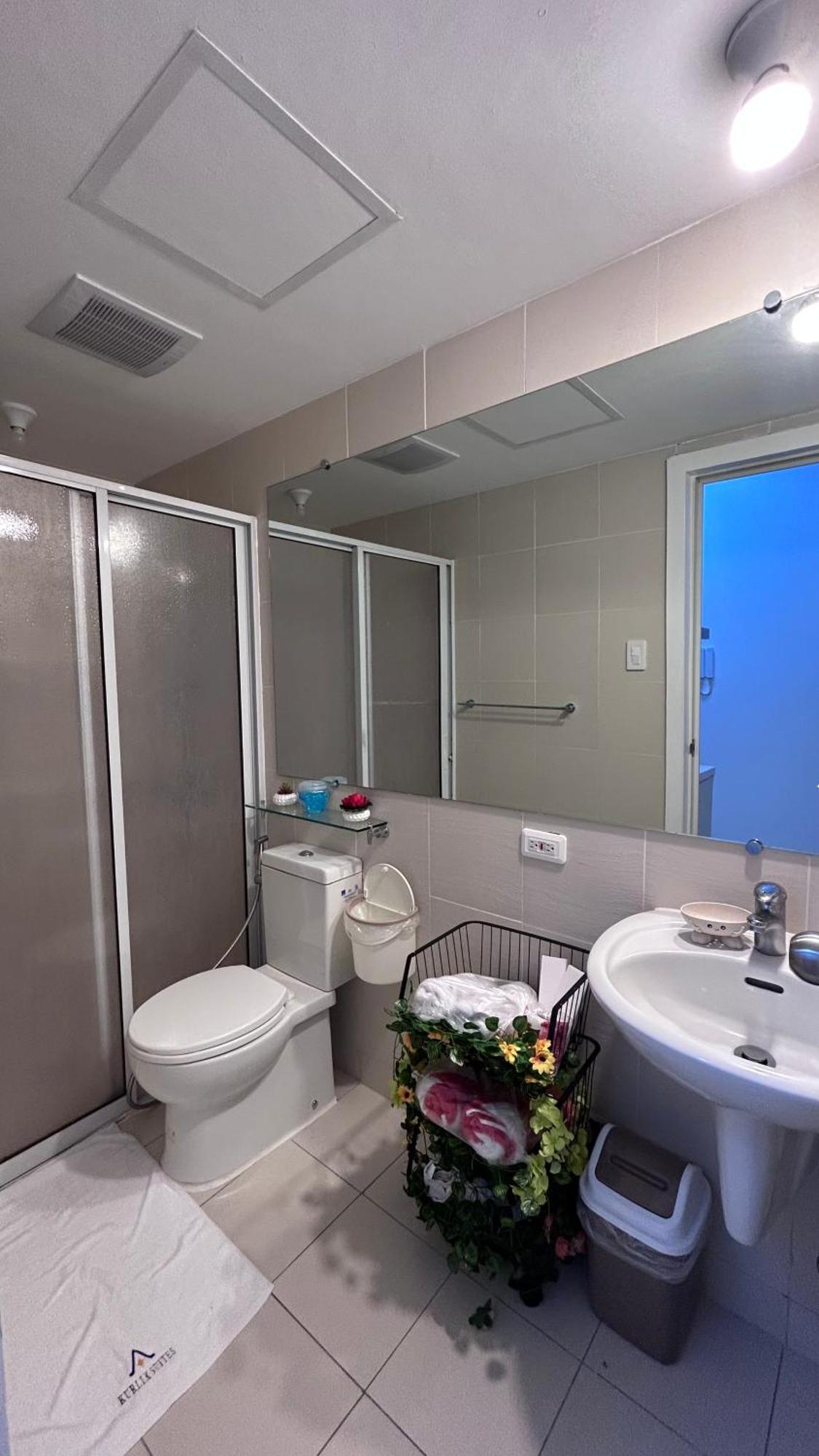Kurlix Suites Of Azure North 산페르난도 외부 사진